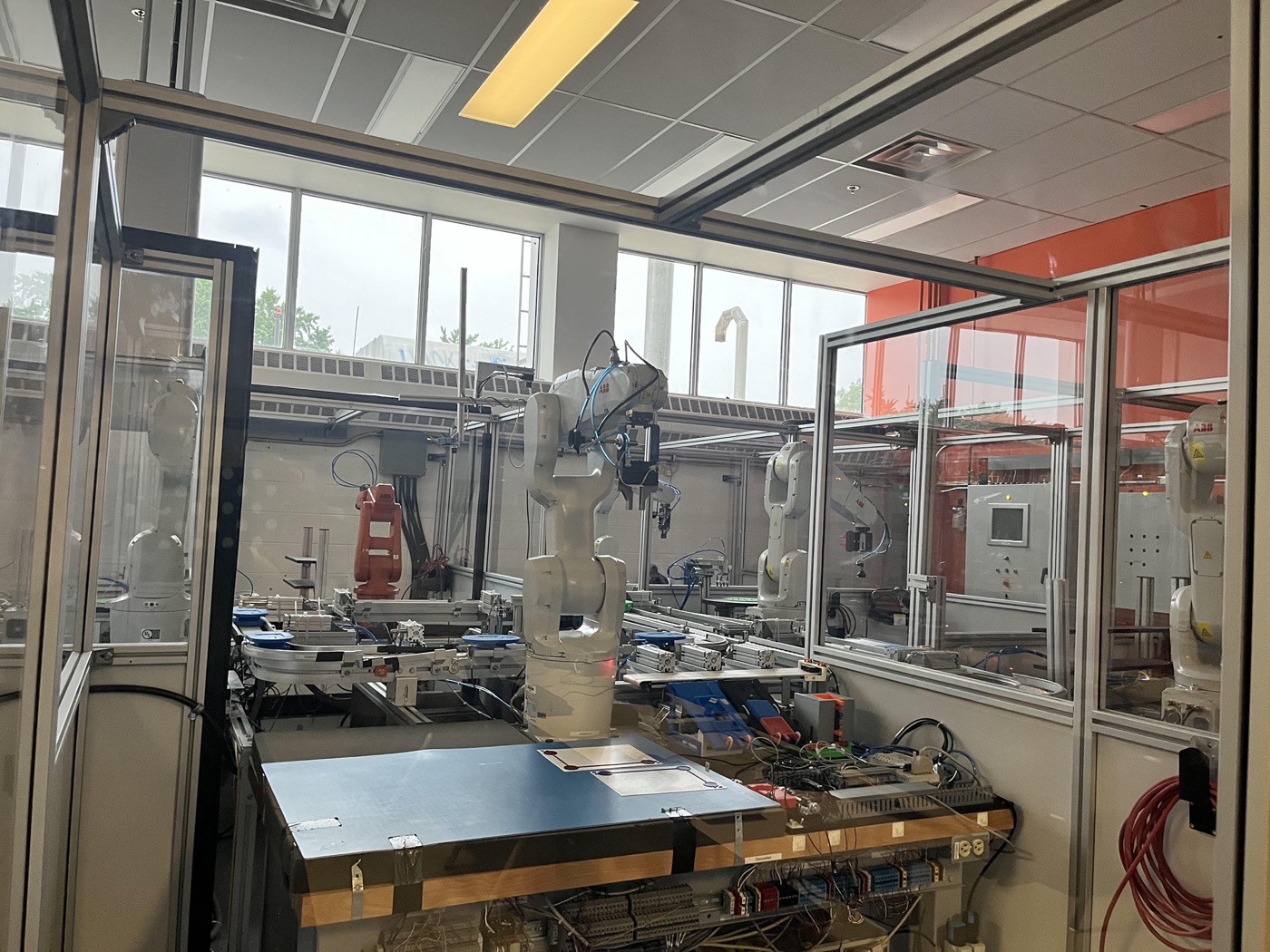 LOC 8 cellule robotisée vitrée